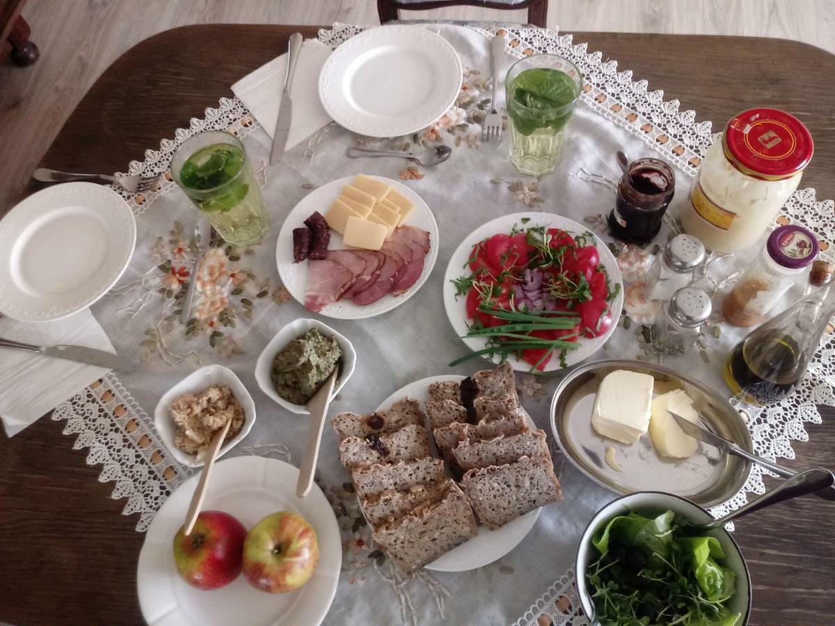 Zakatek Szczescia Eko Agroturystyka Kiwity Kültér fotó